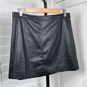 J Crew 8 black vegan faux leather mini skirt